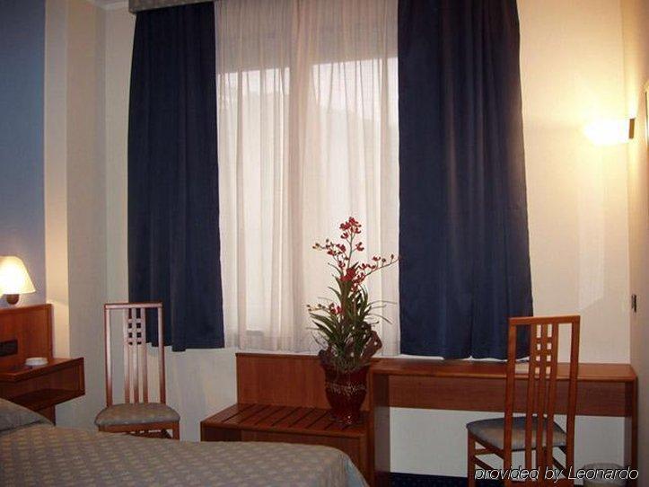 B&B Hotel Torino President Exterior foto